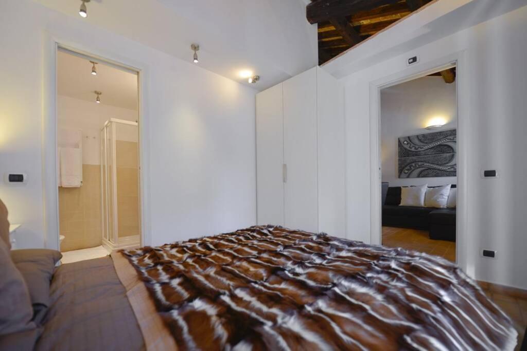 Ibernesi - Charming Apartment At The Roman Forums 외부 사진