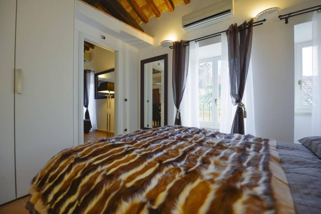 Ibernesi - Charming Apartment At The Roman Forums 외부 사진